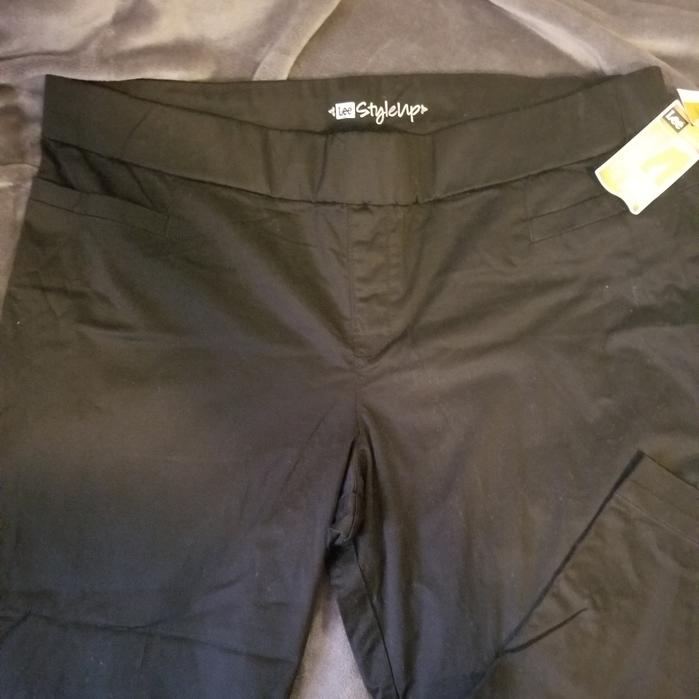 Lee -Capri